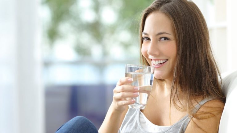 When to Drink Water: Ayurvedic Rules for Drinking Water