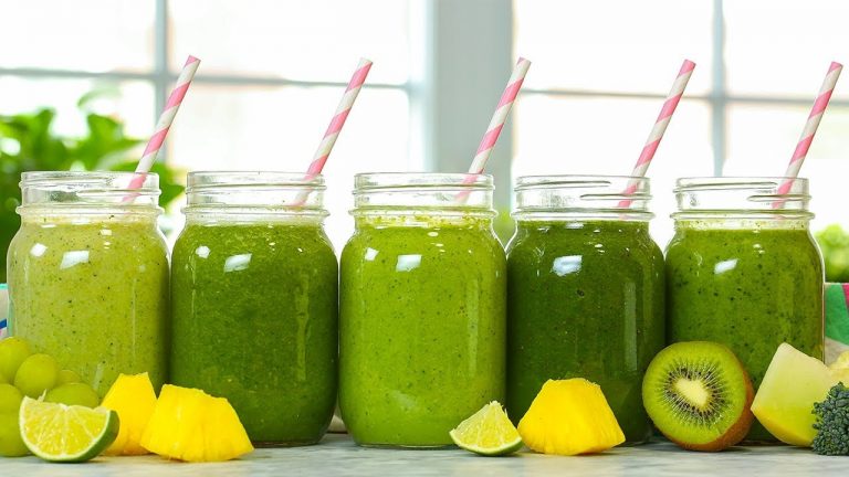 Green Herbs’ Smoothie